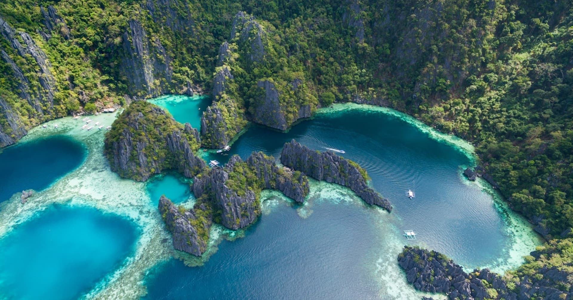 4D/3N CORON TOUR + ACCOMODATION PACKAGE 